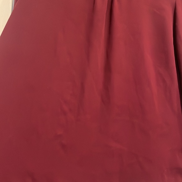 Maroon Shirt-Top with gold details on the sleeve - Picture 2 of 5
